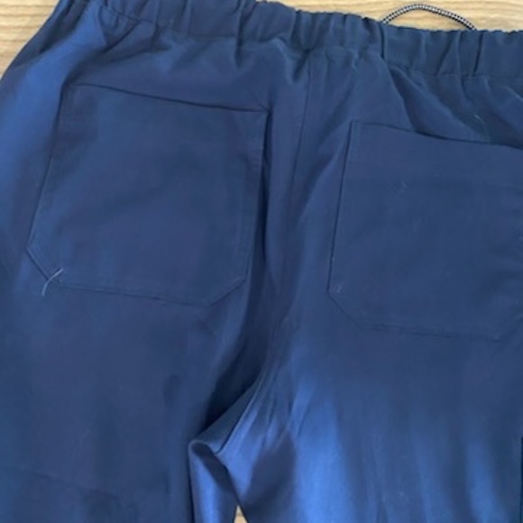 Scrubs - Picture 7 of 9